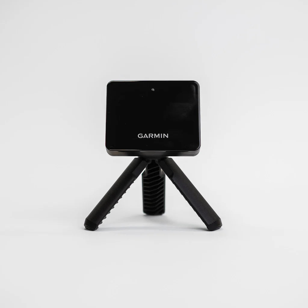 Garmin R10 Retractable Simbox Home Golf Simulator Package